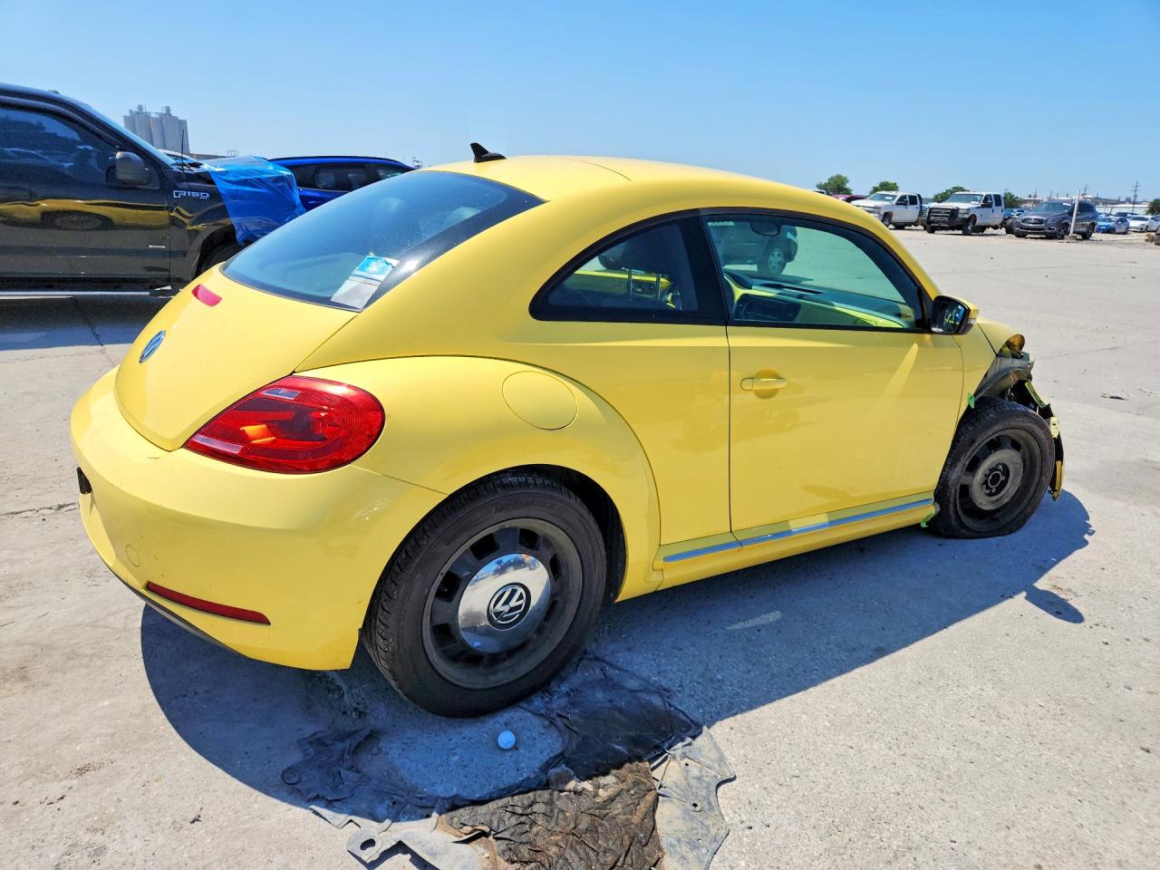 2014 VOLKSWAGEN BEETLE