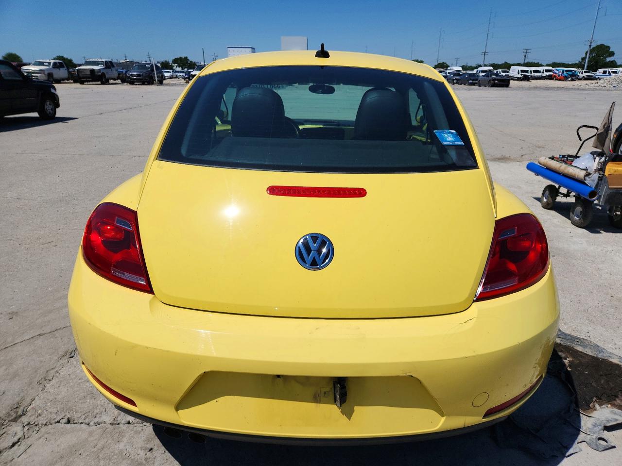 2014 VOLKSWAGEN BEETLE