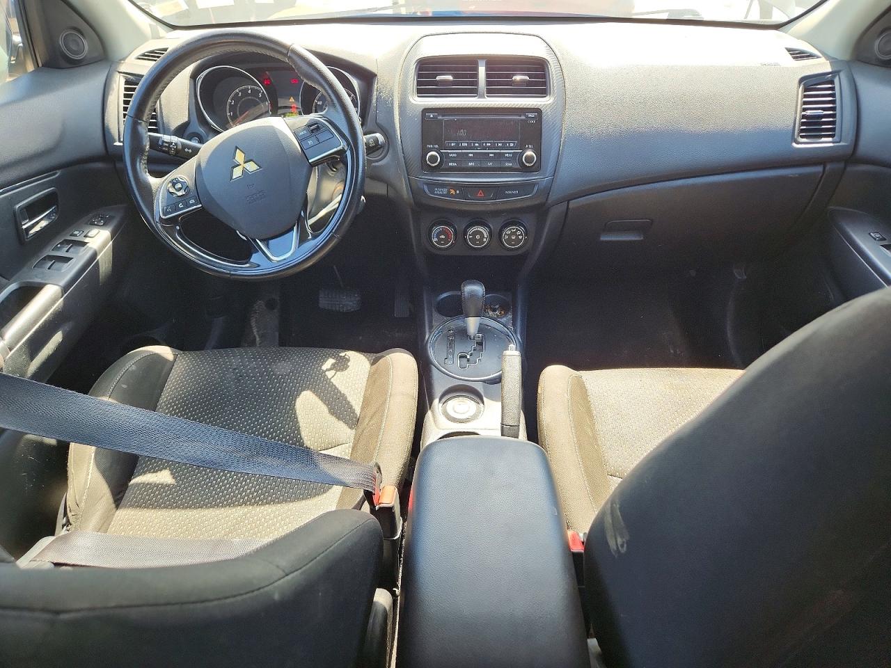 2016 MITSUBISHI OUTLANDER