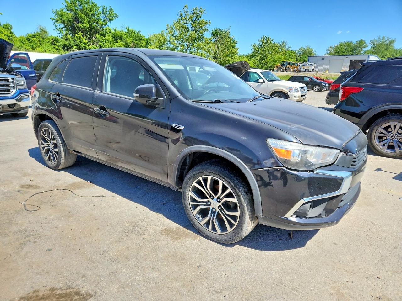 2016 MITSUBISHI OUTLANDER