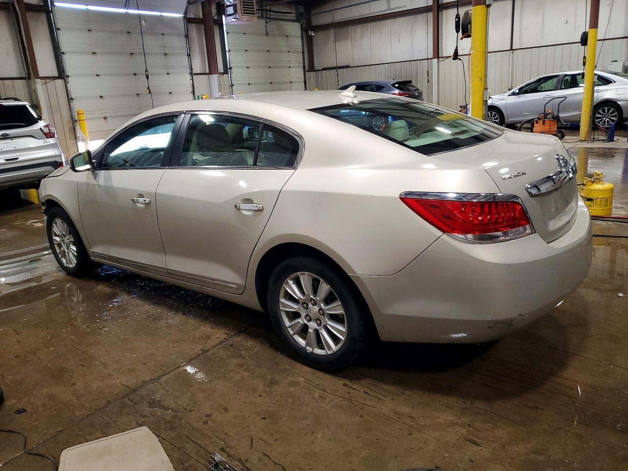 2010 BUICK LACROSSE