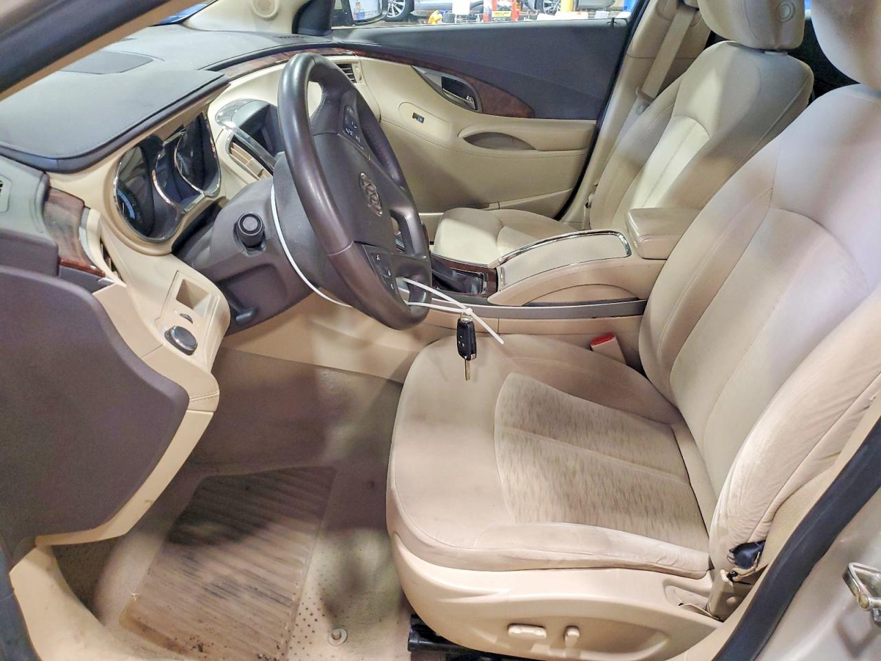 2010 BUICK LACROSSE