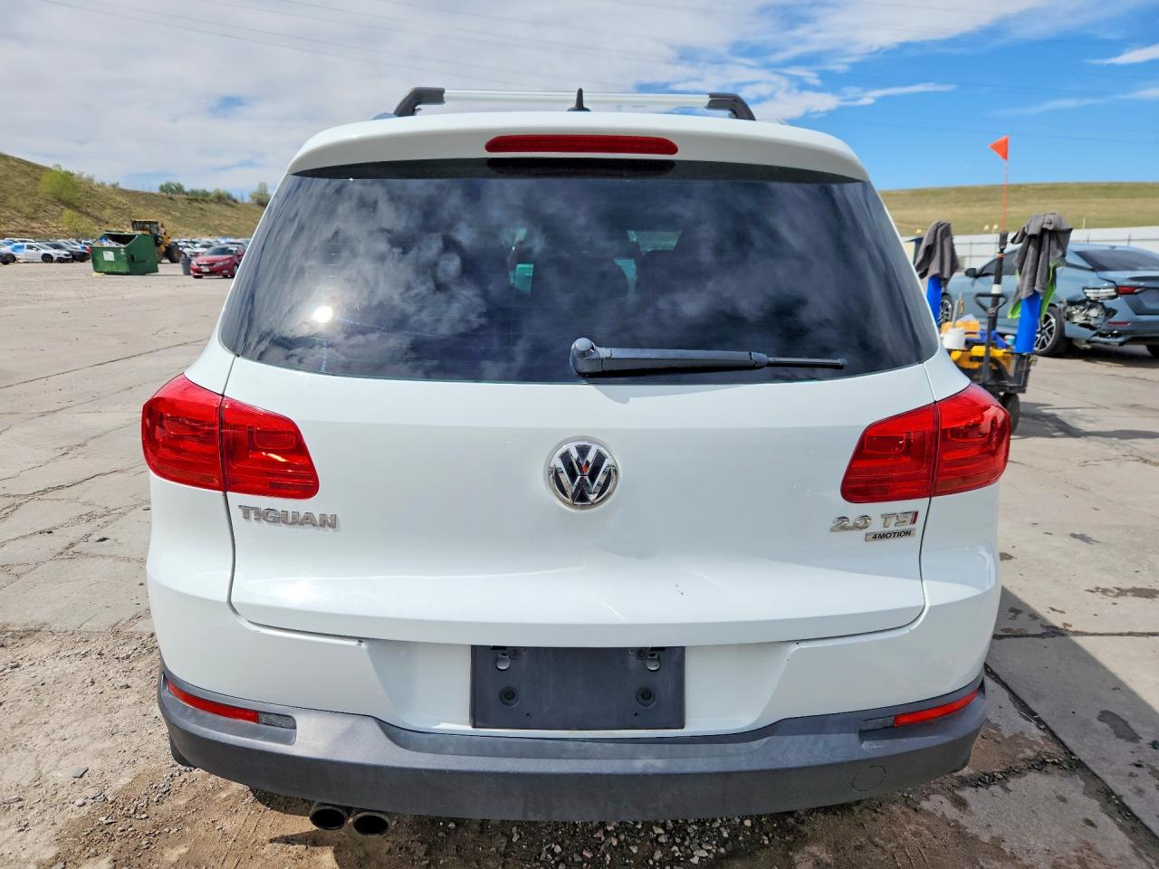 2014 VOLKSWAGEN TIGUAN