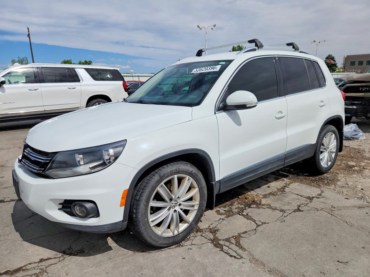2014 VOLKSWAGEN TIGUAN