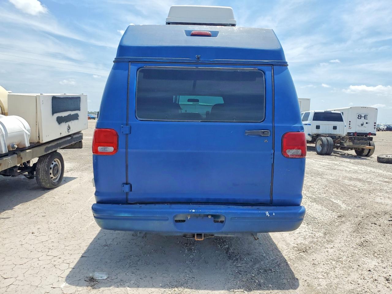 1996 DODGE B SERIES
