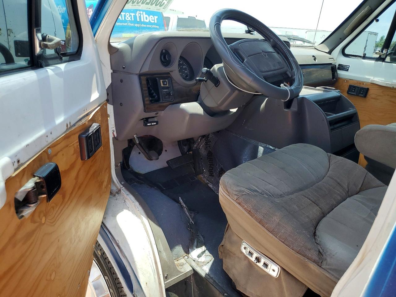 1996 DODGE B SERIES