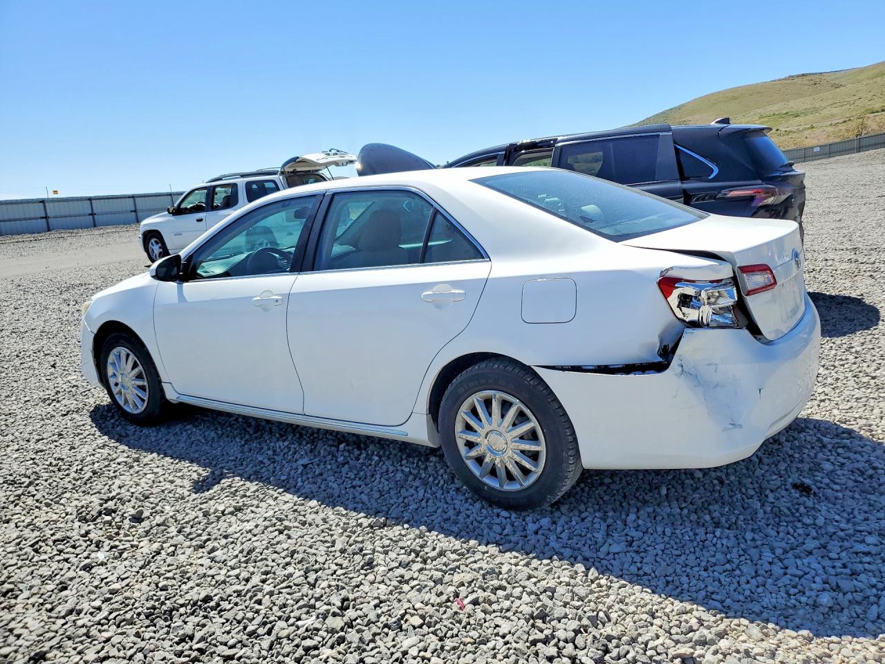 2012 TOYOTA CAMRY