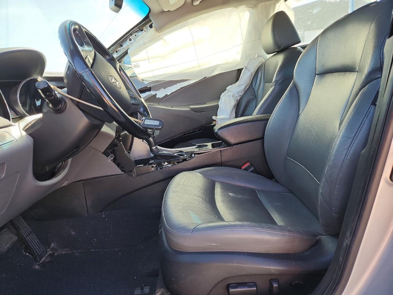 2013 HYUNDAI SONATA
