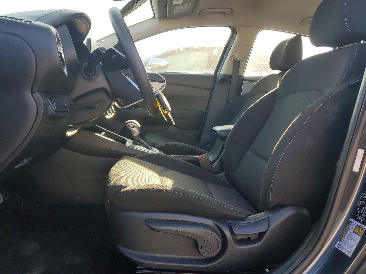 2024 KIA FORTE