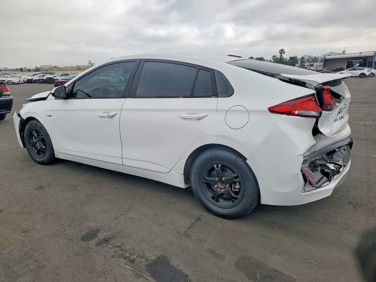 2017 HYUNDAI IONIQ