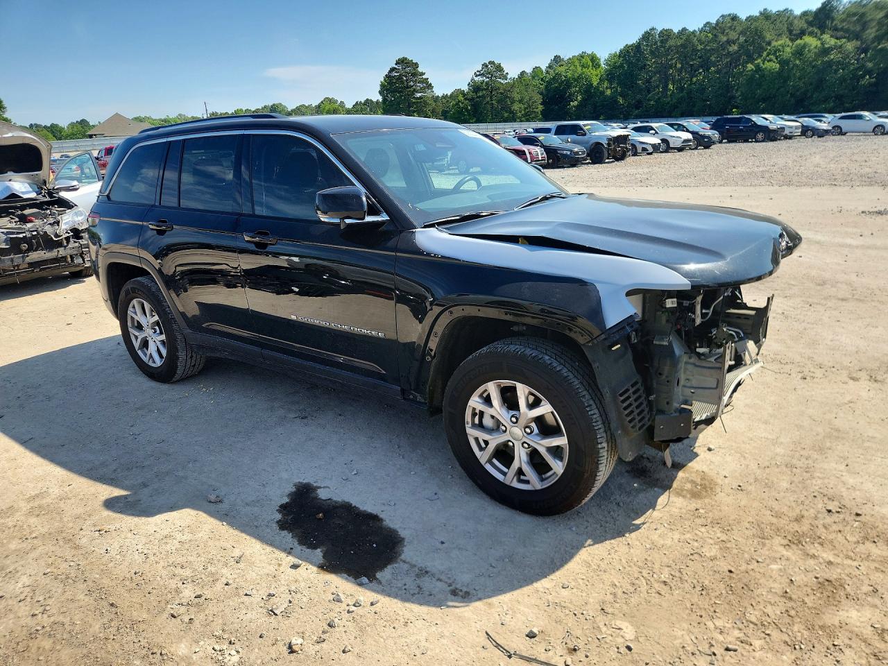 2022 JEEP CHEROKEE