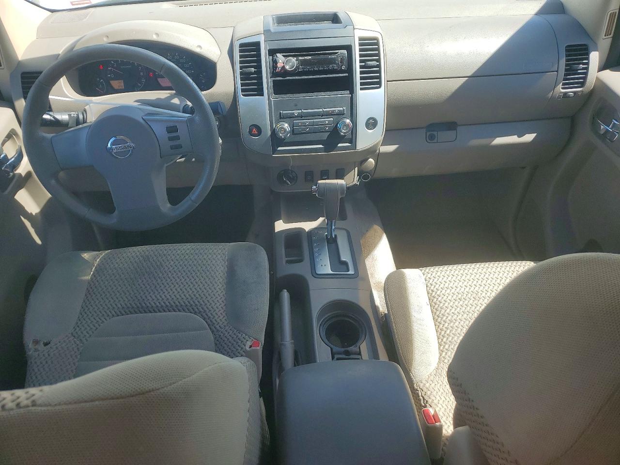 2010 NISSAN FRONTIER