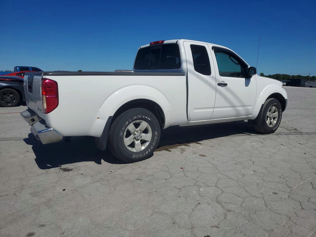 2010 NISSAN FRONTIER