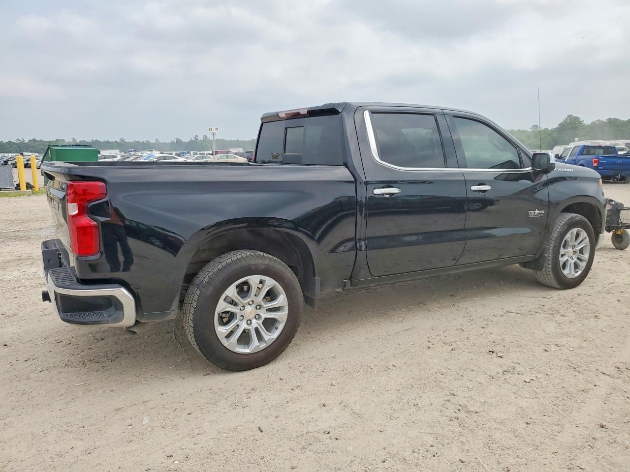 2026 CHEVROLET SILVERADO