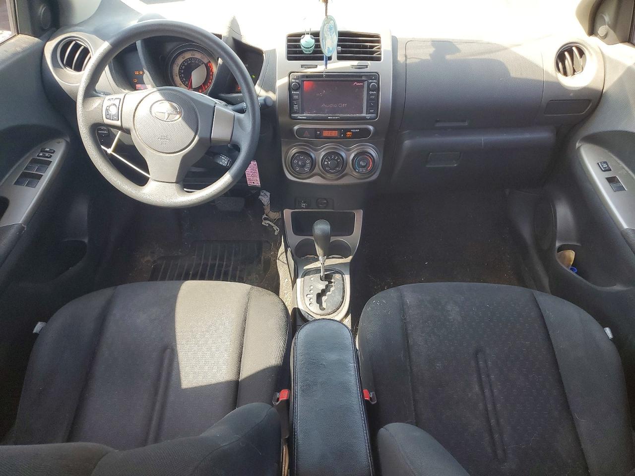 2013 SCION XD