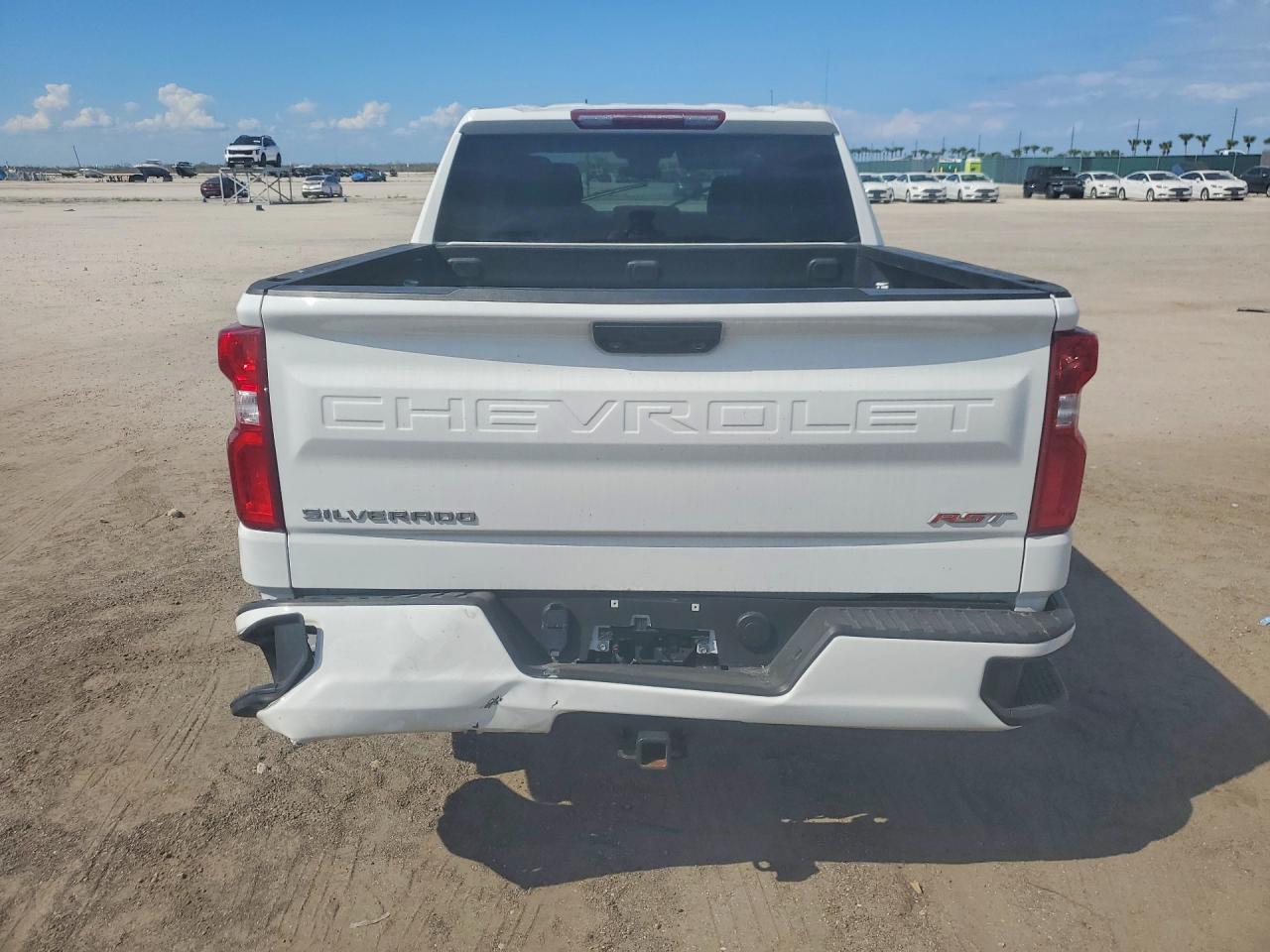 2025 CHEVROLET SILVERADO