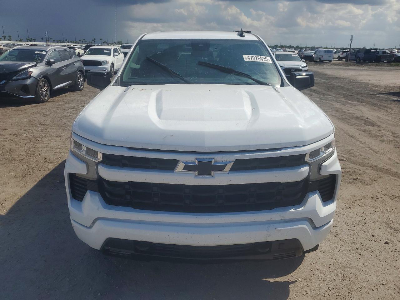 2025 CHEVROLET SILVERADO