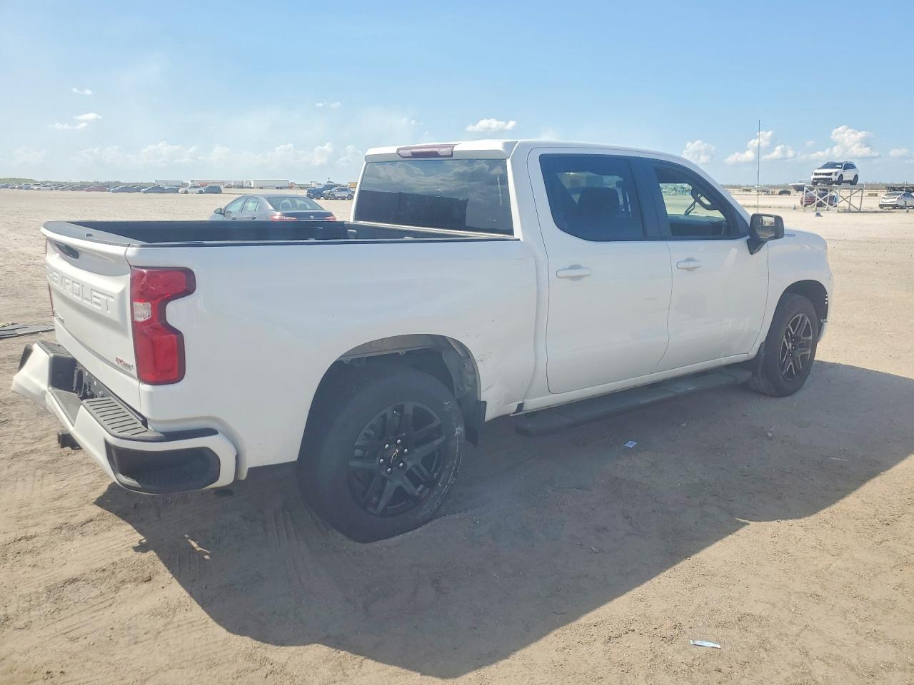 2025 CHEVROLET SILVERADO