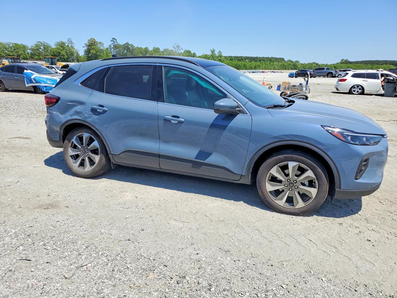 2025 FORD ESCAPE