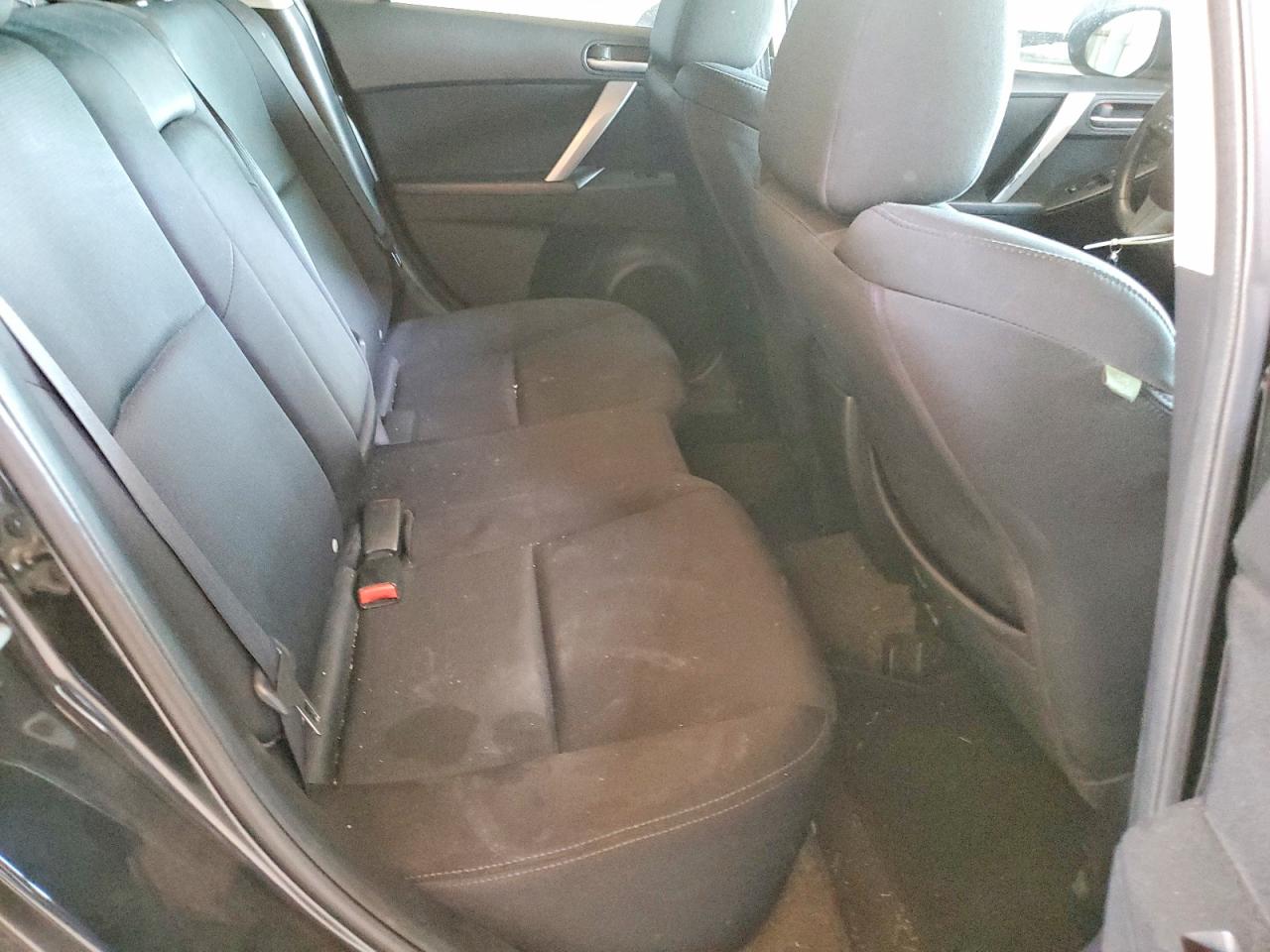 2010 MAZDA MAZDA3