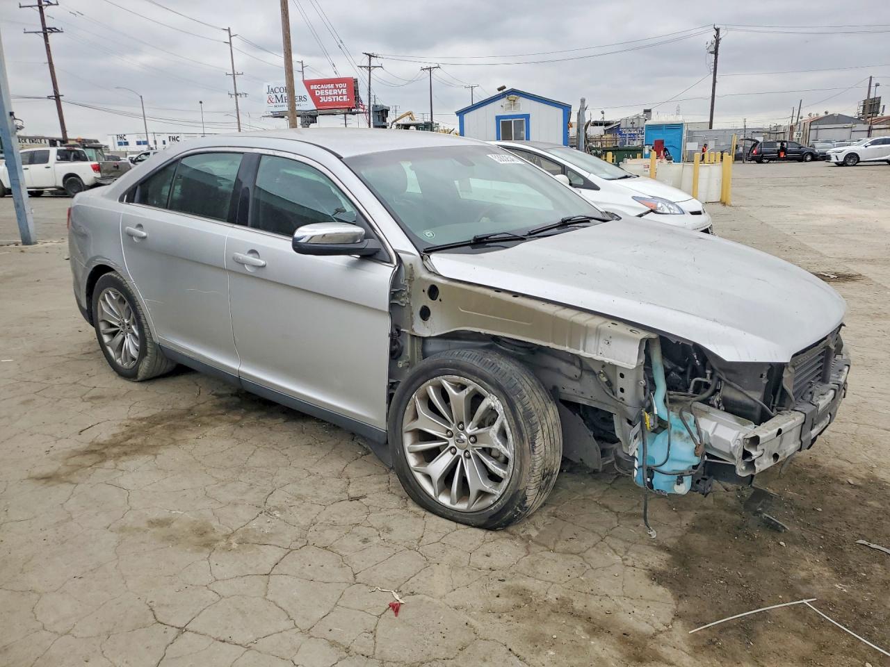 2013 FORD TAURUS