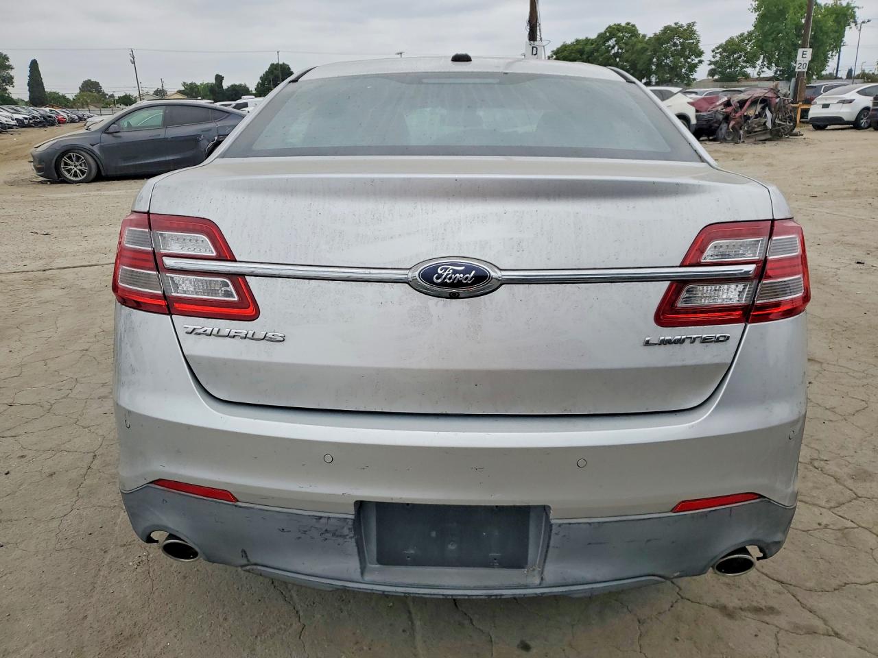 2013 FORD TAURUS