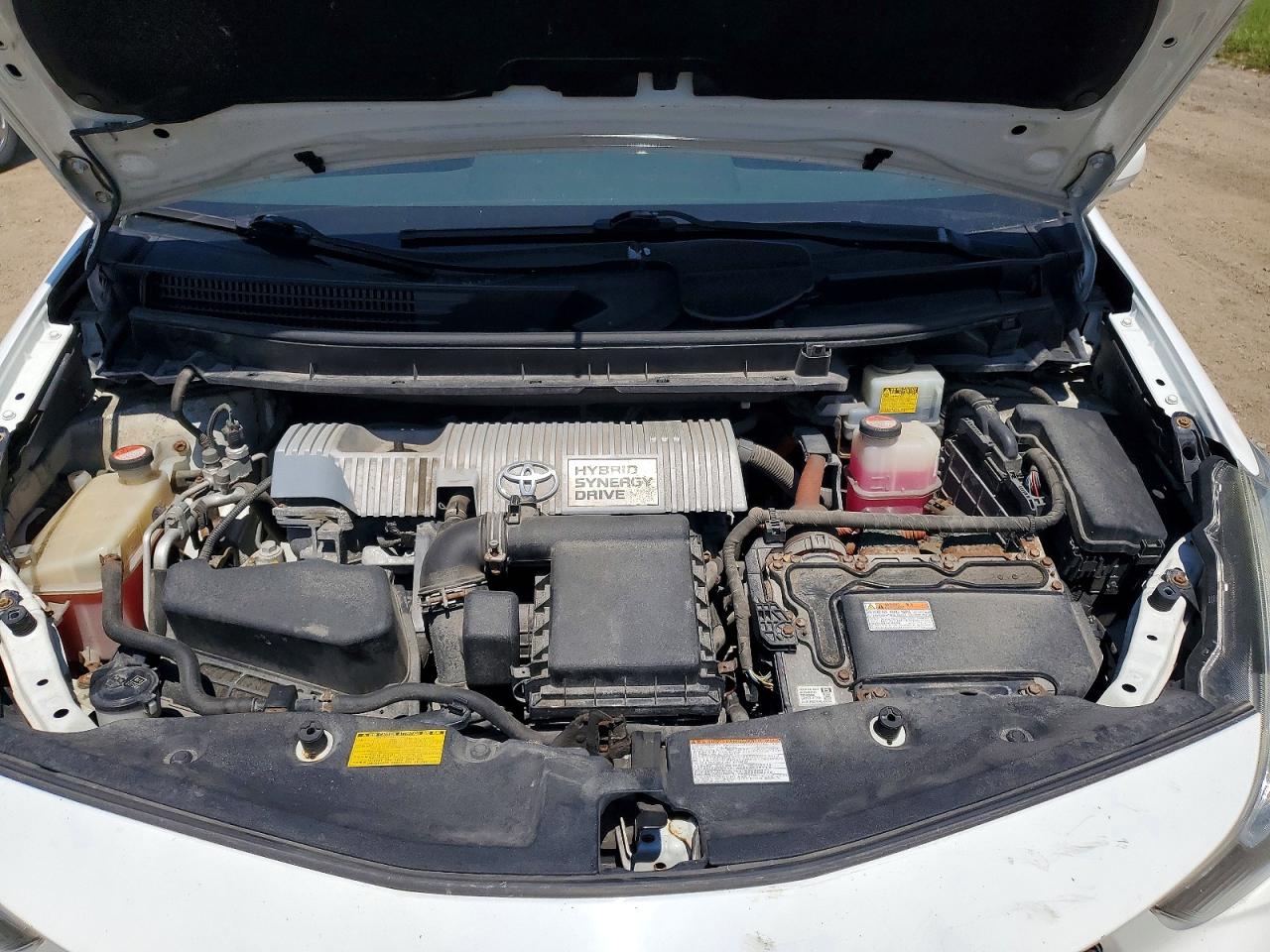 2015 TOYOTA PRIUS