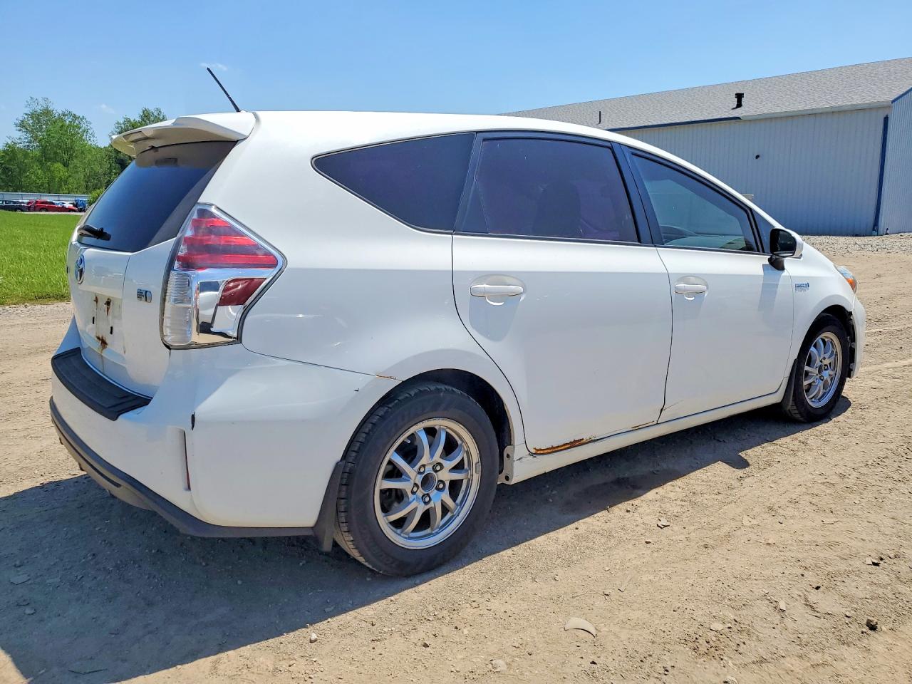 2015 TOYOTA PRIUS