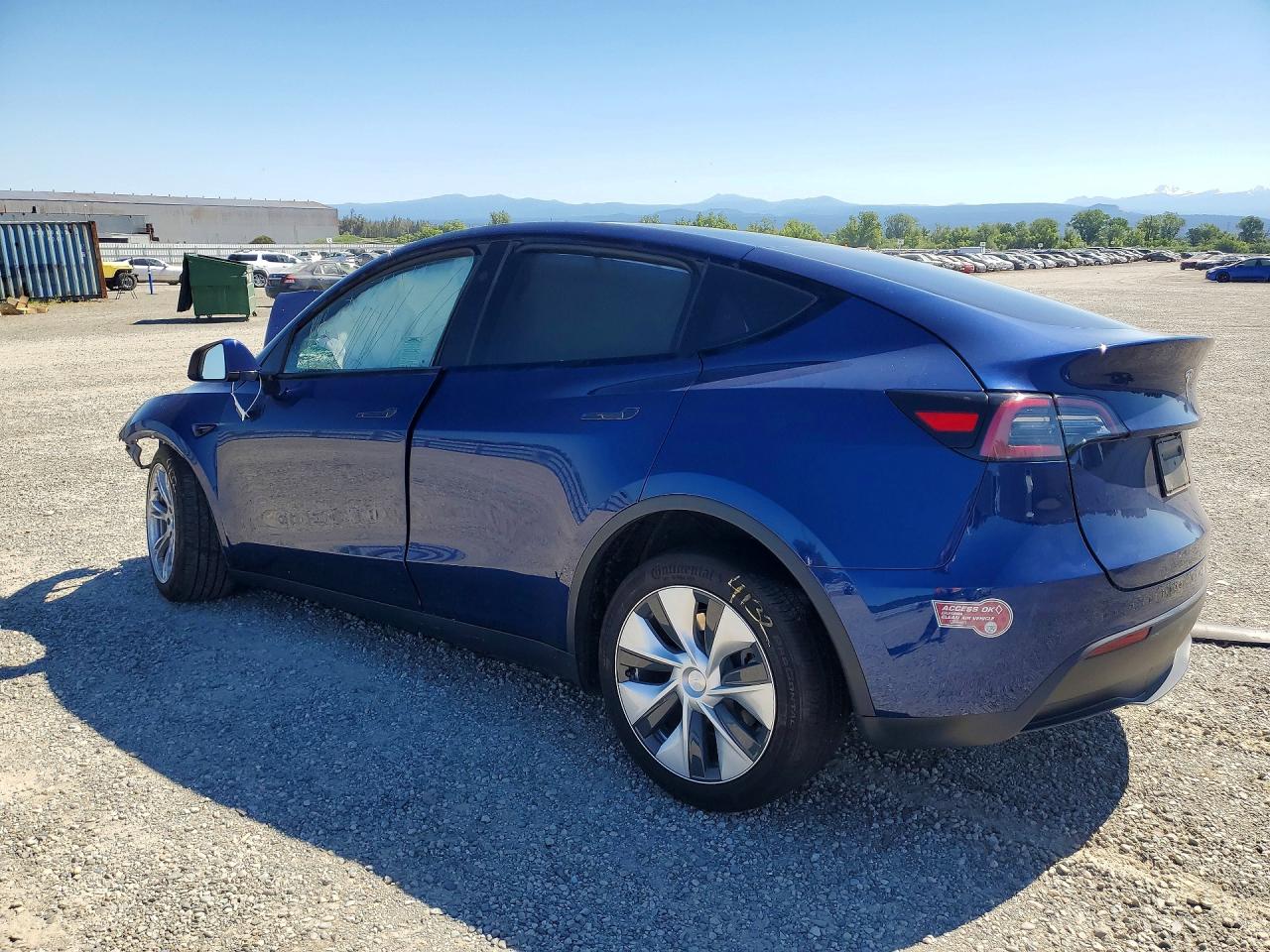 2023 TESLA MODEL Y
