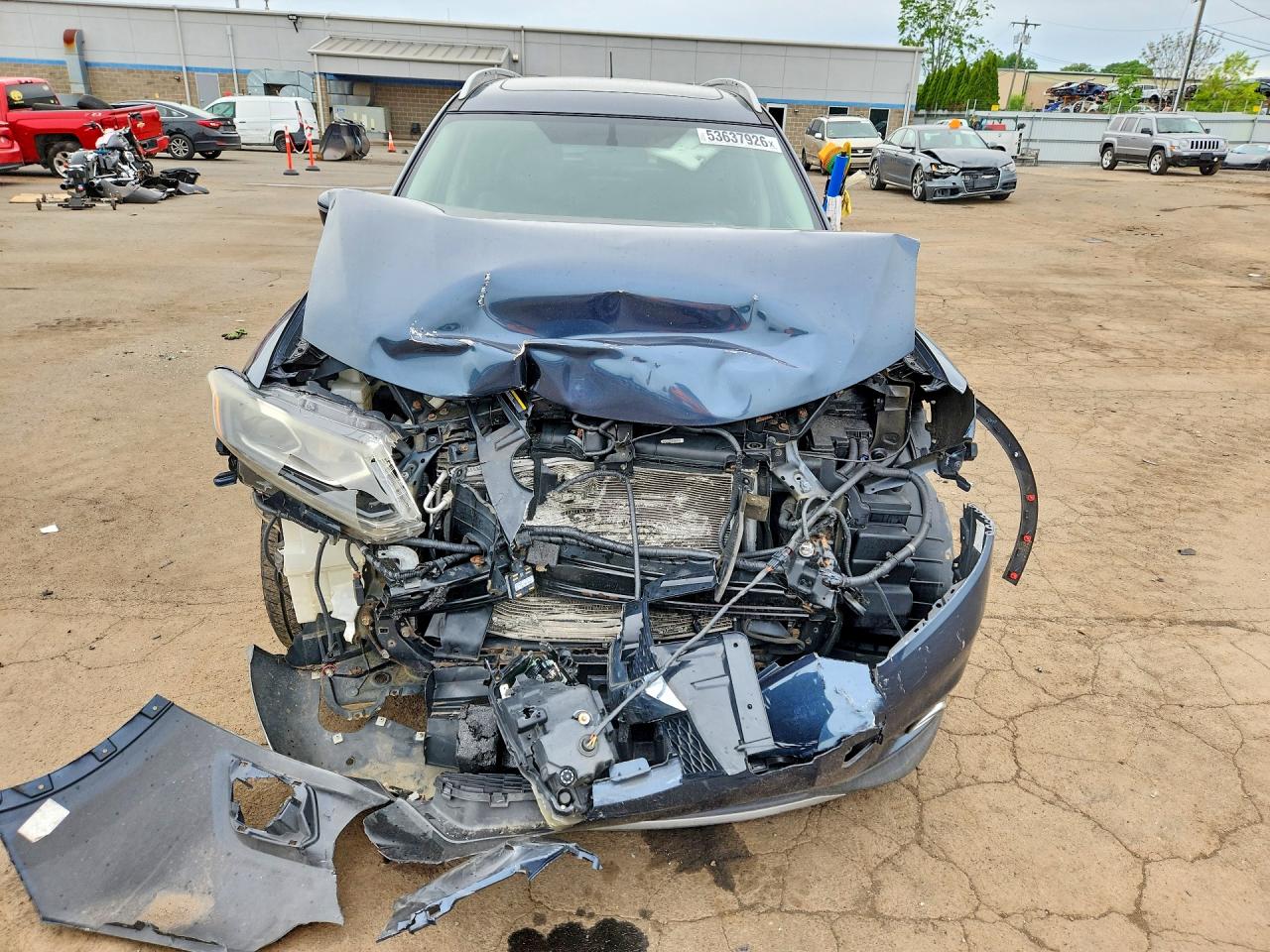 2016 NISSAN ROGUE