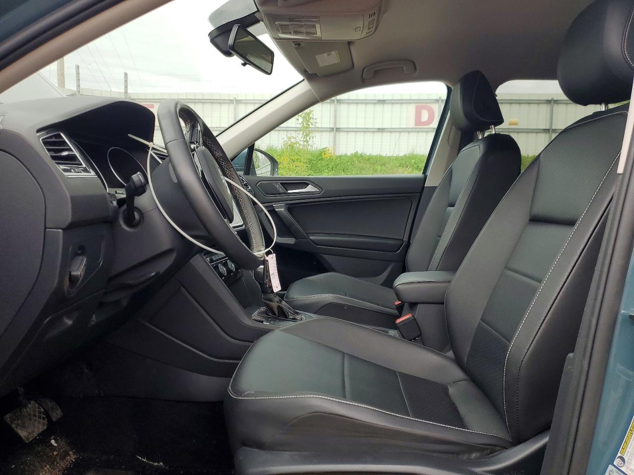 2021 VOLKSWAGEN TIGUAN