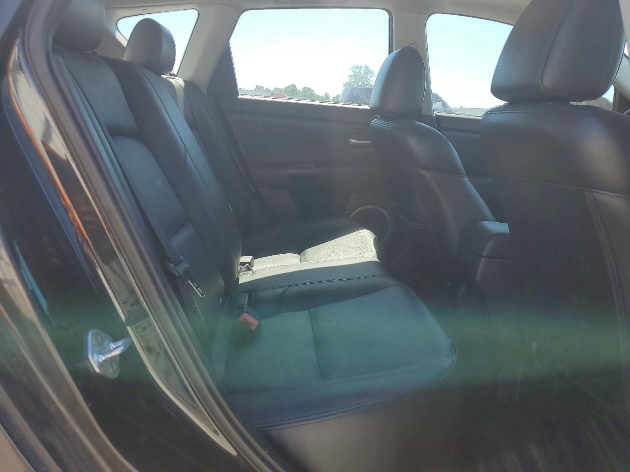 2005 MAZDA MAZDA3
