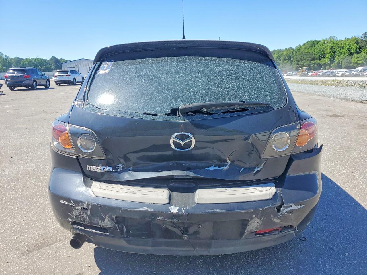 2005 MAZDA MAZDA3