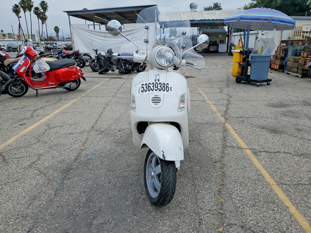 2006 VESPA SCOOTER
