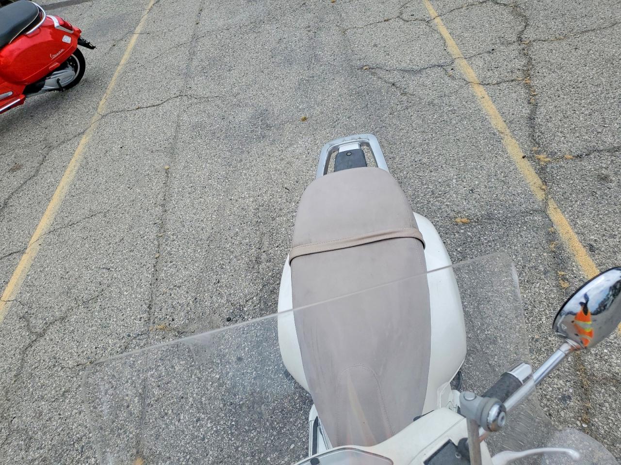 2006 VESPA SCOOTER
