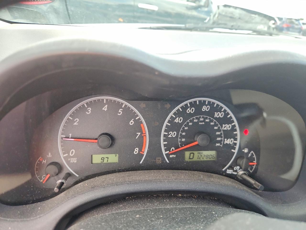 2011 TOYOTA COROLLA