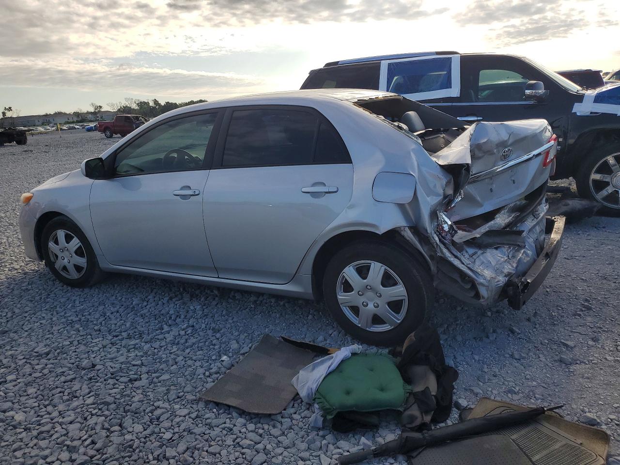 2011 TOYOTA COROLLA