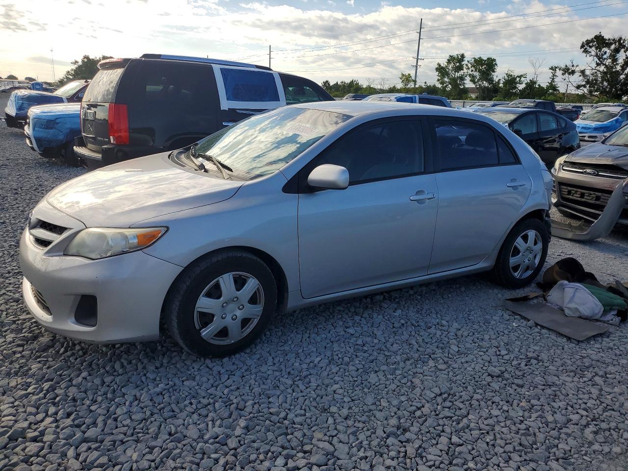 2011 TOYOTA COROLLA