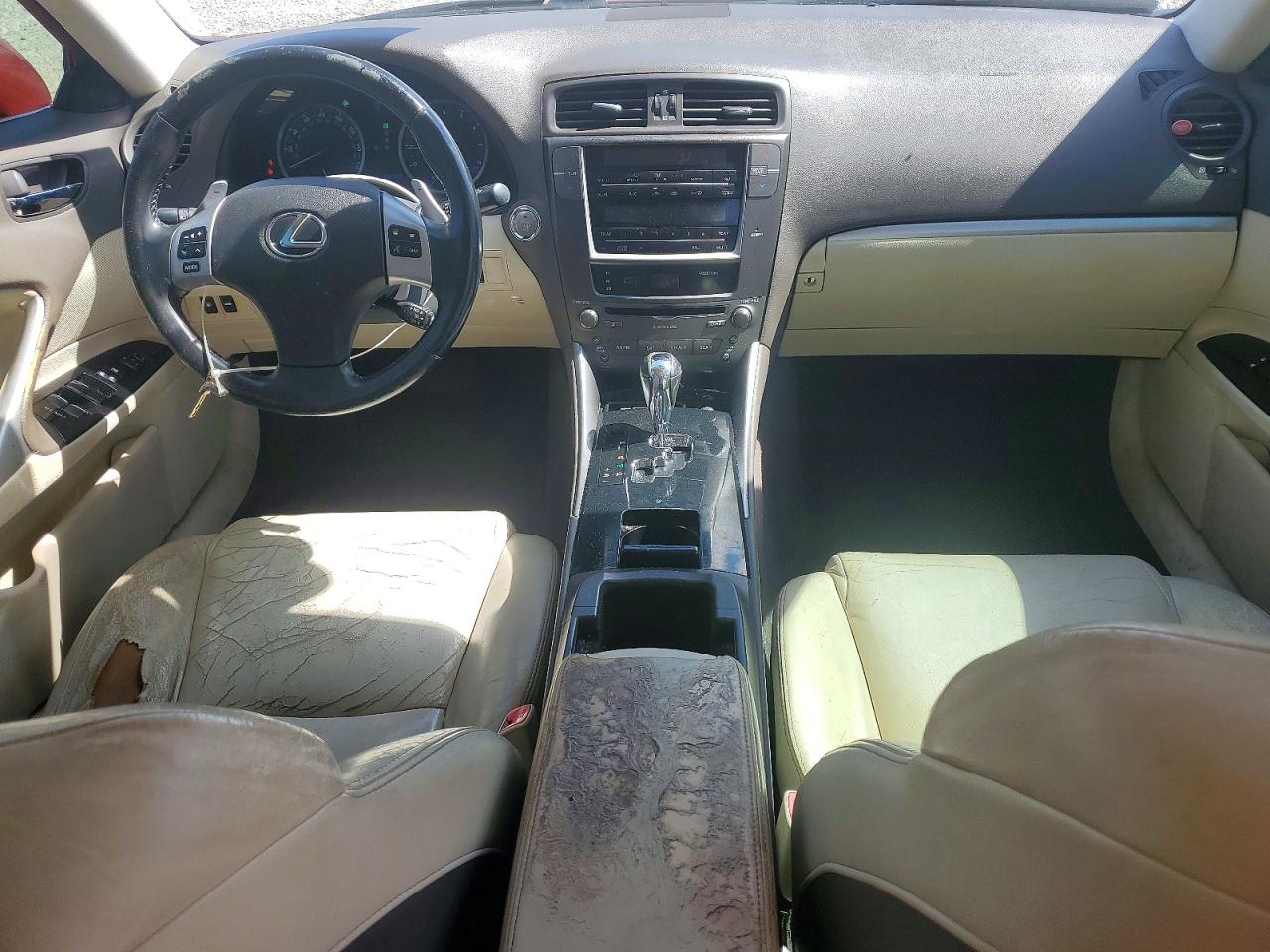 2013 LEXUS IS
