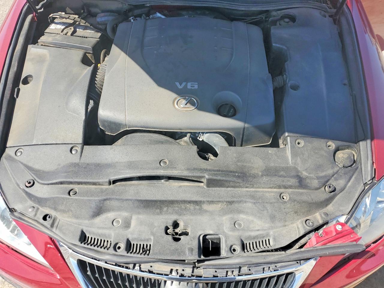 2013 LEXUS IS