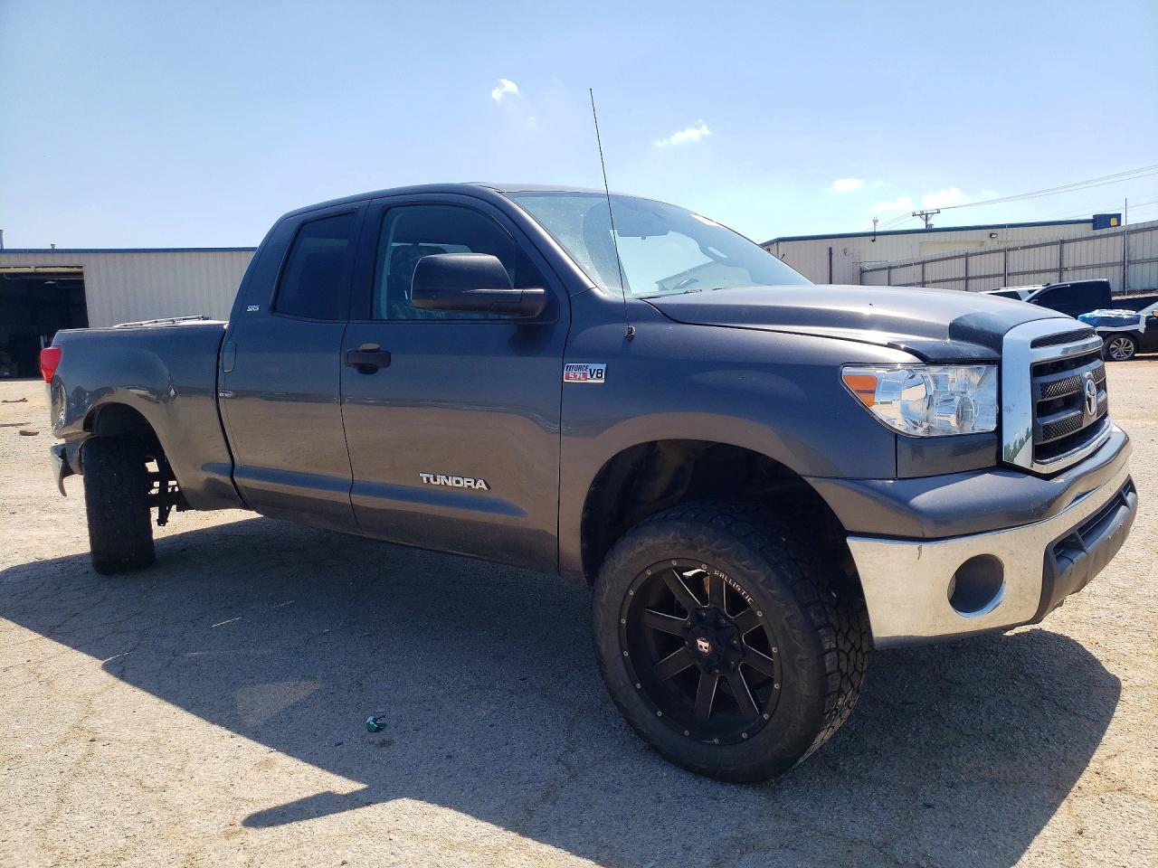 2012 TOYOTA TUNDRA