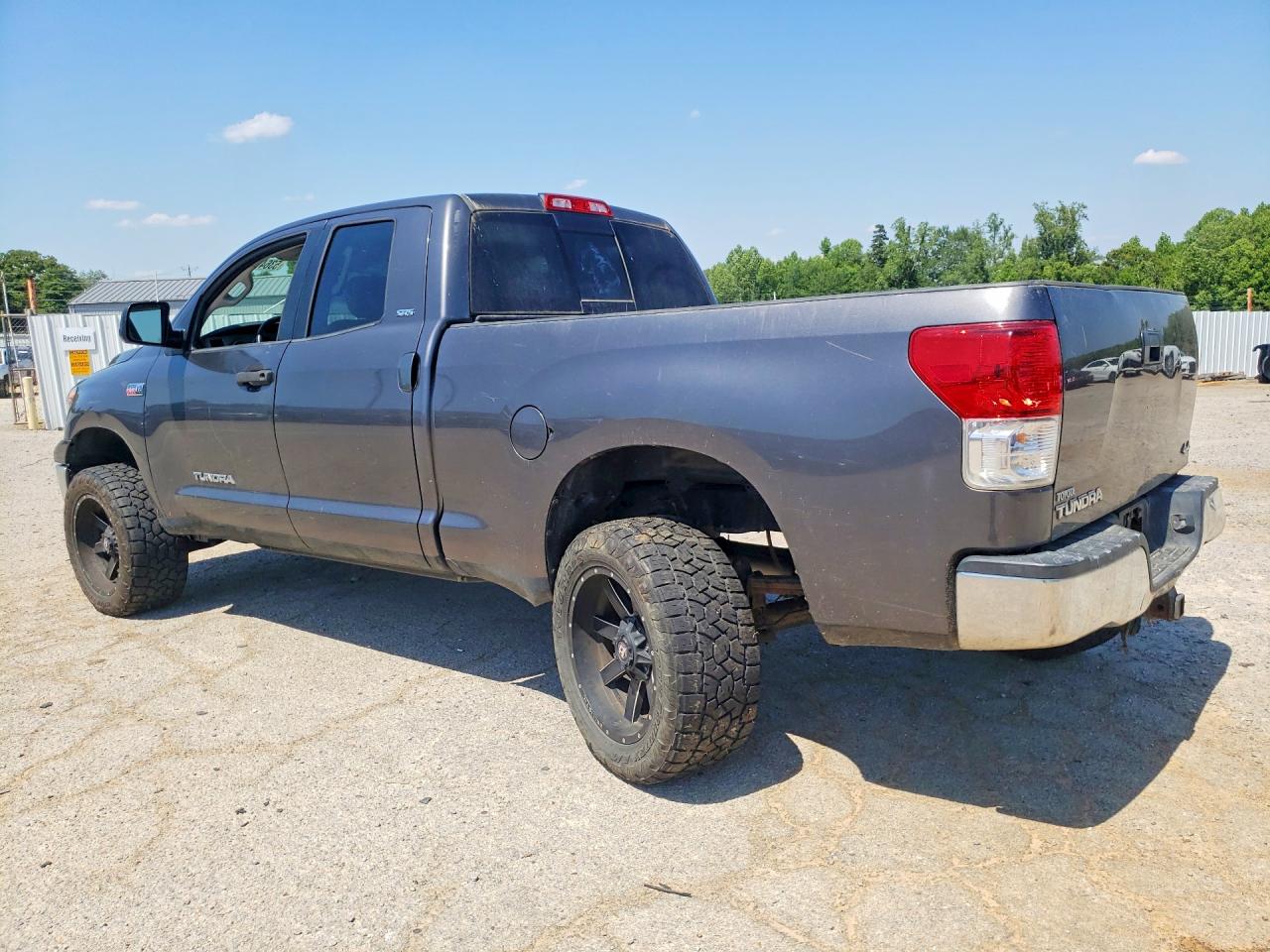 2012 TOYOTA TUNDRA