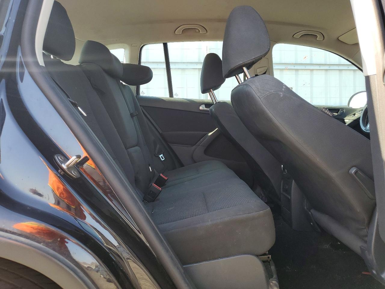 2017 VOLKSWAGEN TIGUAN