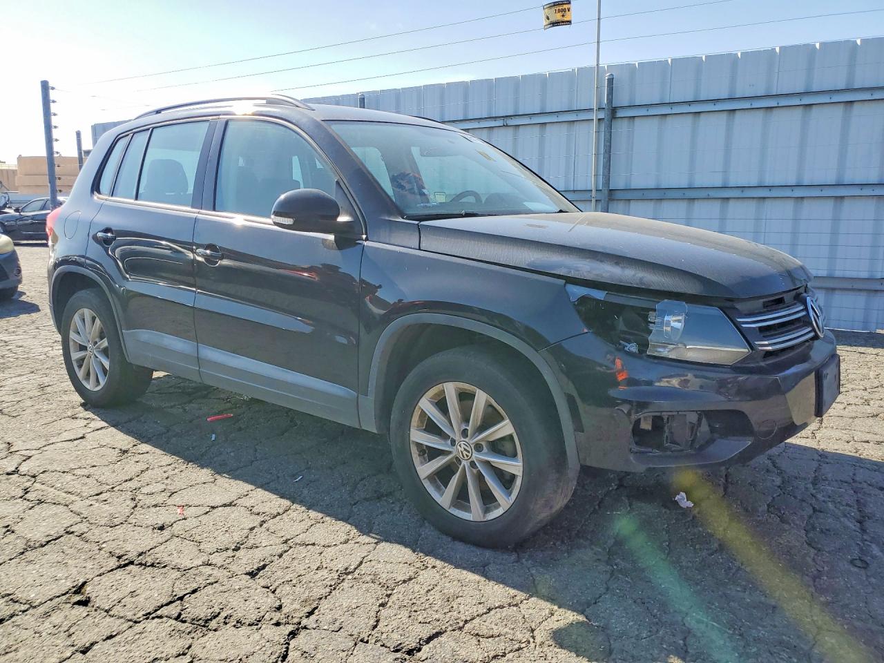 2017 VOLKSWAGEN TIGUAN