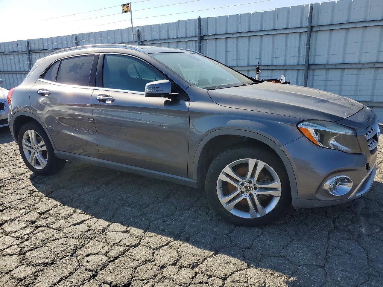 2018 MERCEDES-BENZ GLA-CLASS