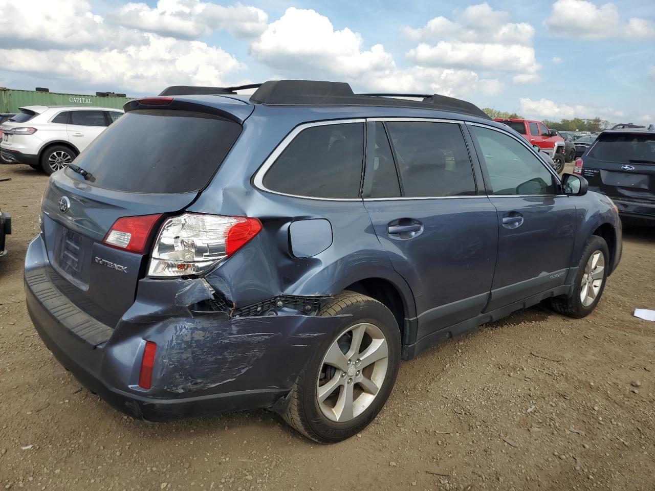 2013 SUBARU OUTBACK