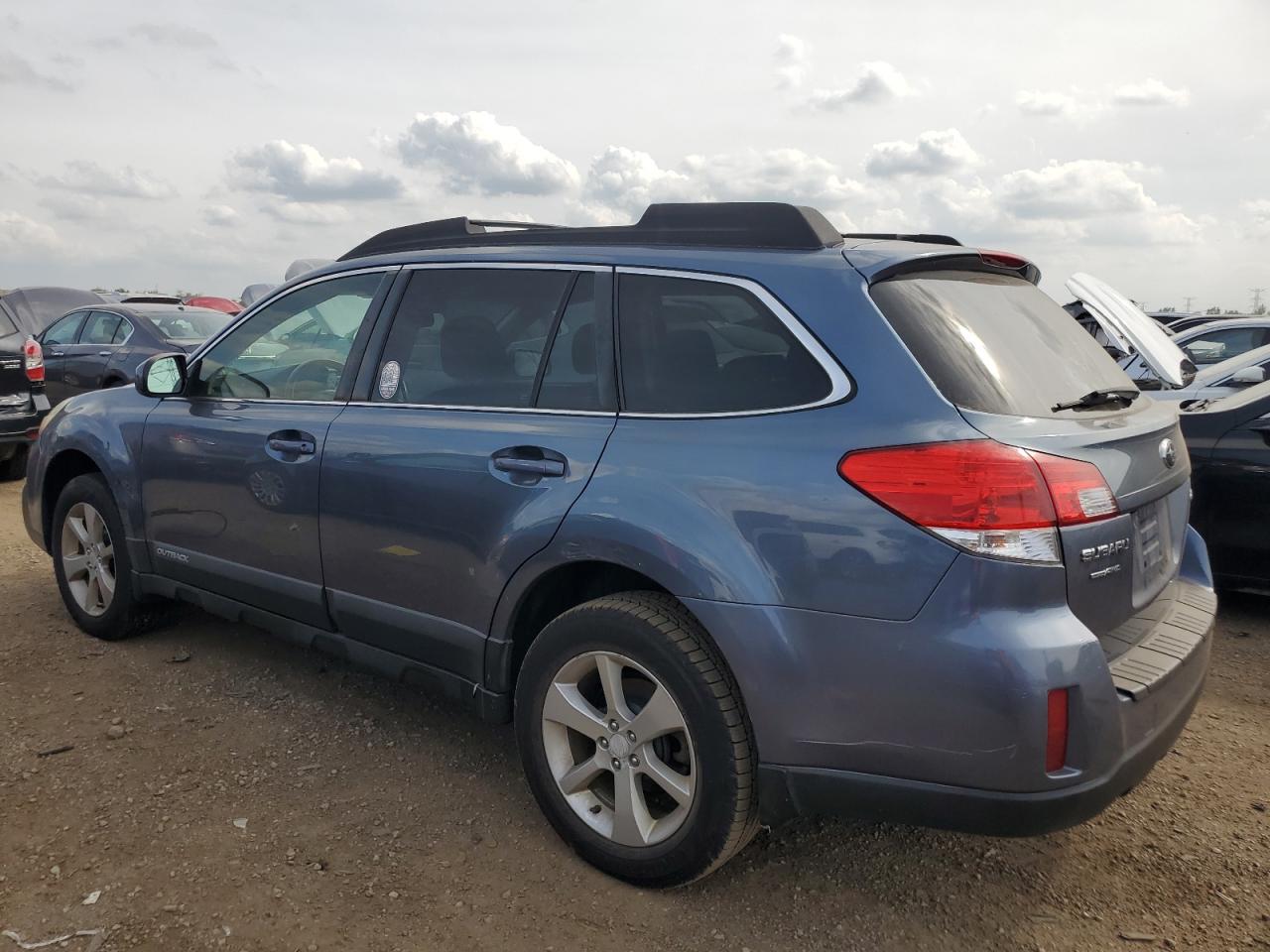 2013 SUBARU OUTBACK