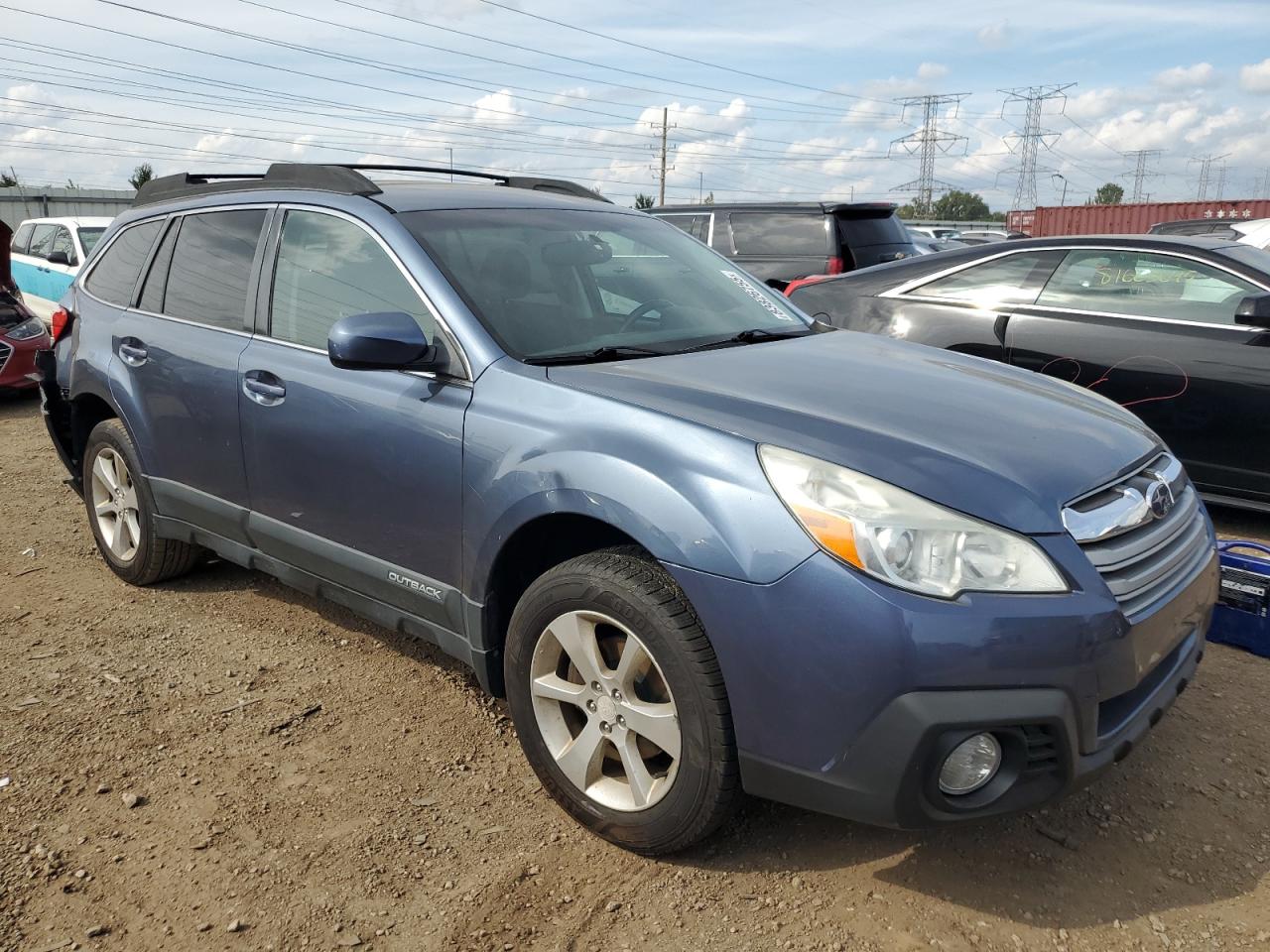 2013 SUBARU OUTBACK