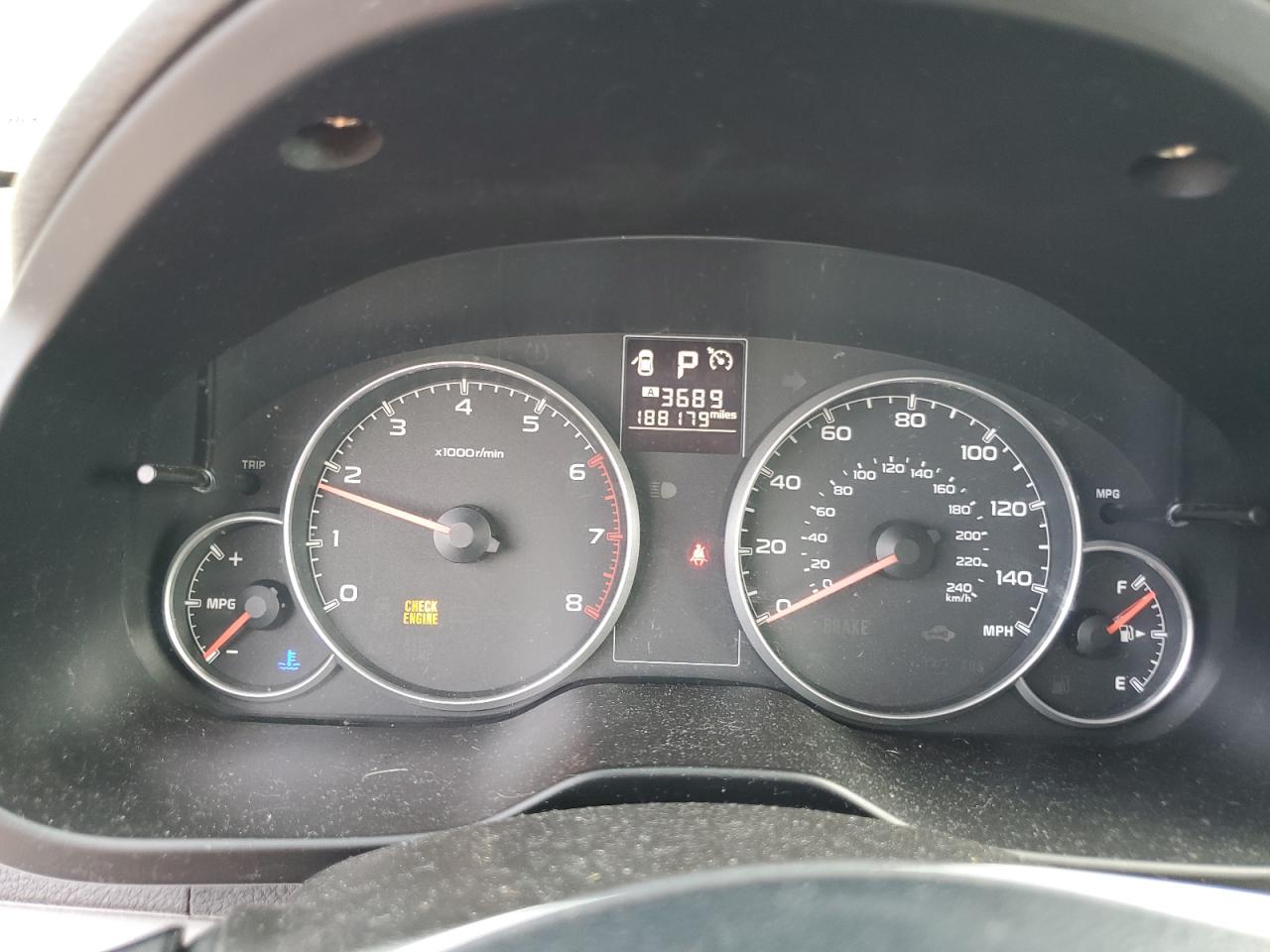 2013 SUBARU OUTBACK
