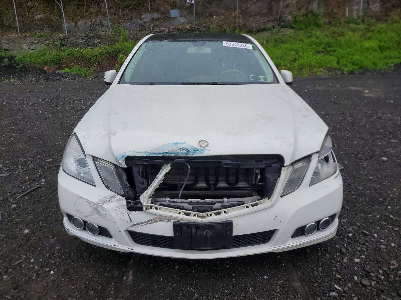 2011 MERCEDES-BENZ E-CLASS